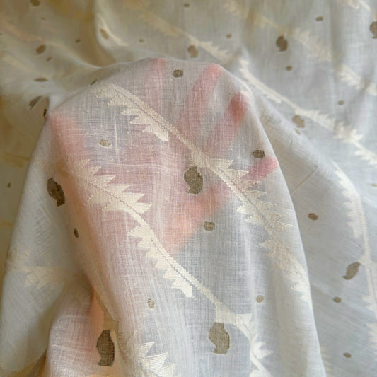 Jamdani DAPHNE Shoulder Wrap