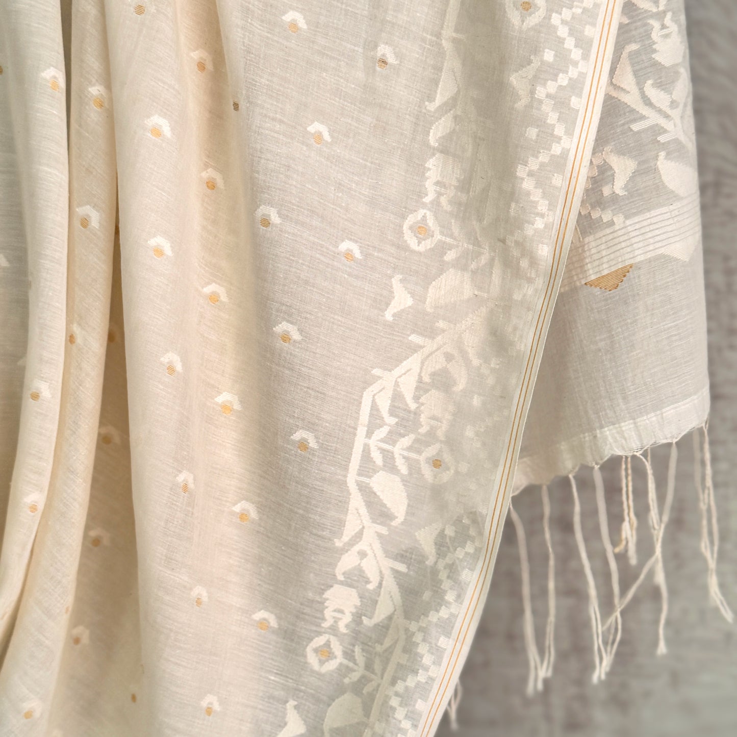 Jamdani DIYA Shoulder Wrap-Preorder