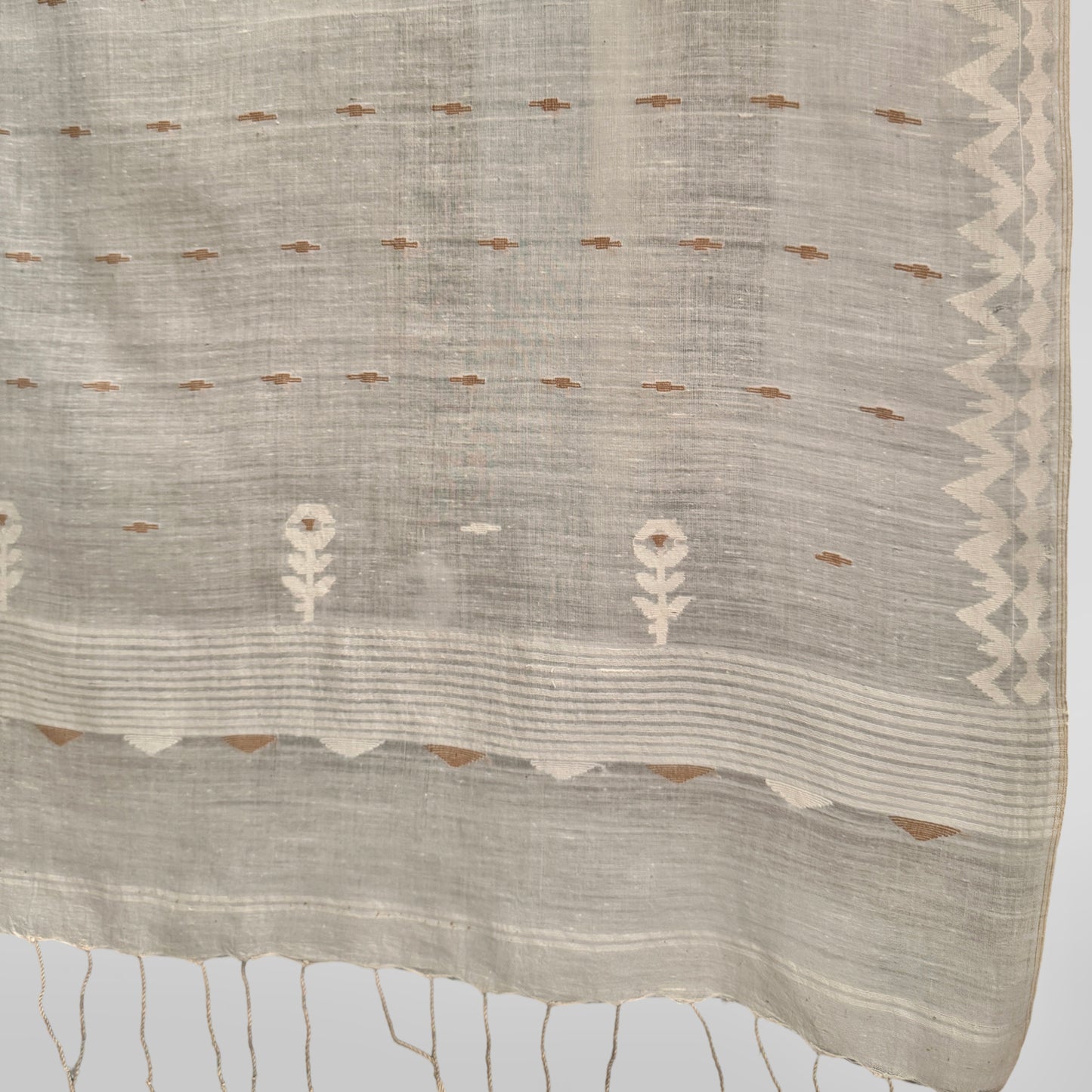 Jamdani LIOR Shoulder Wrap