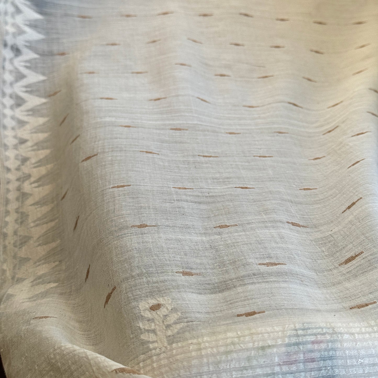 Jamdani LIOR Shoulder Wrap