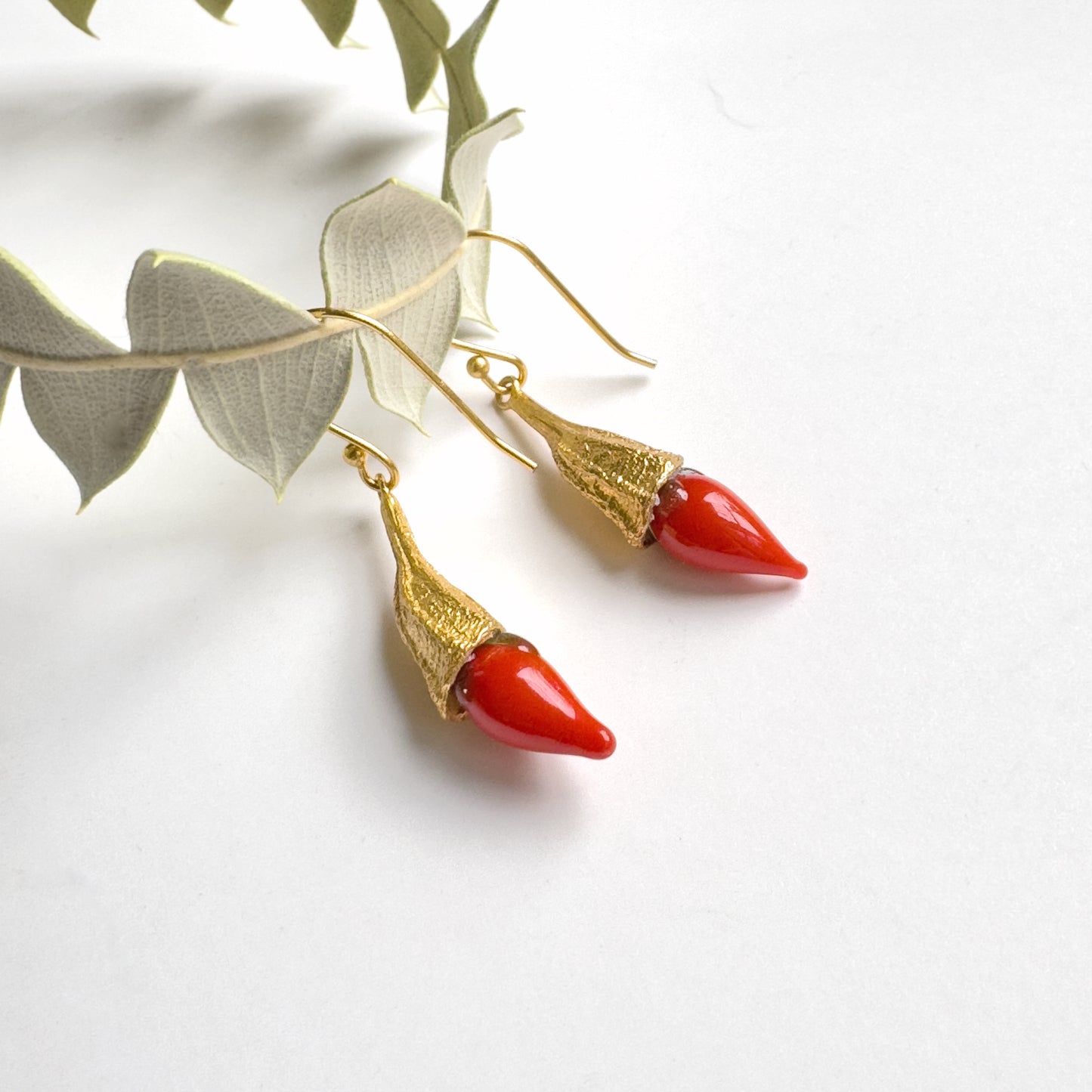 CHILI POD Small Glass Dangle Earrings