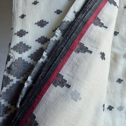 HIRA Jamdani Handwoven Cotton Sari