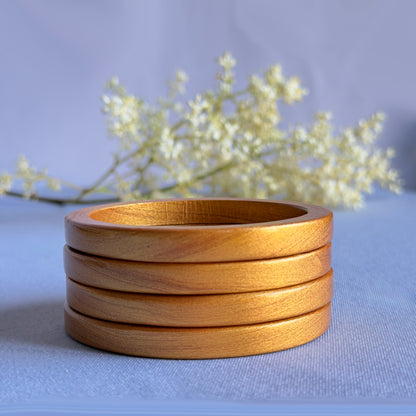AURUM Handmade Gold Lac Bangle