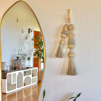 BLOSSOM Maang Wall Decor Brush