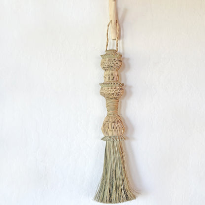 BUD Maang Wall Decor Brush