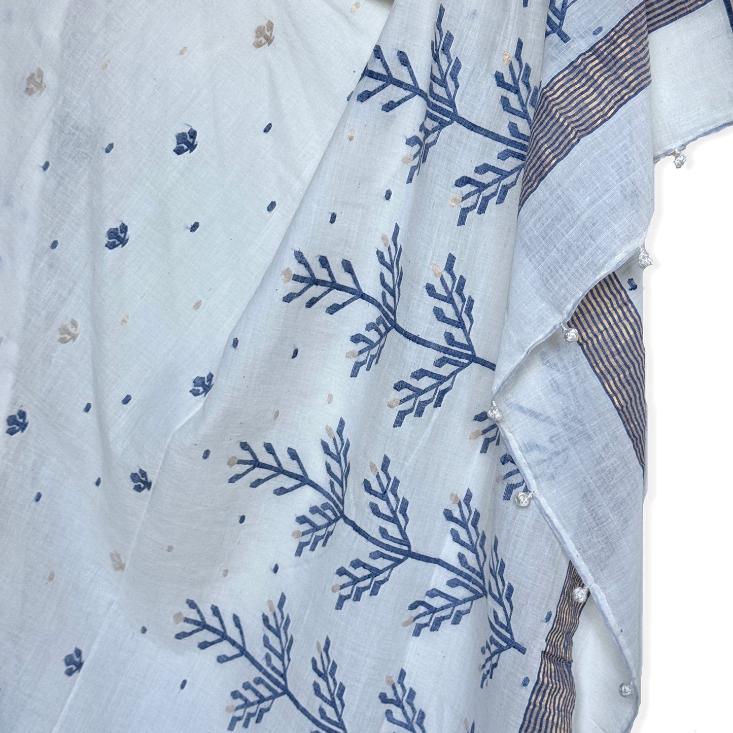 Jamdani NEEL VRIKSH Needlework Handwoven Cotton Sari