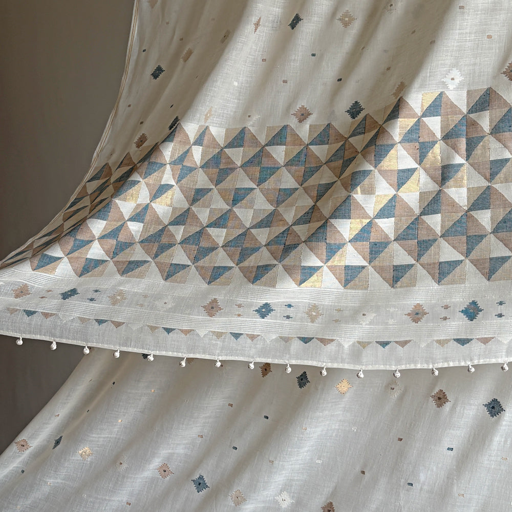KETAKI II Jamdani Handwoven Sari