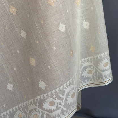 KOROLA Jamdani Handwoven Sari