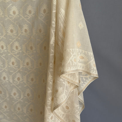 KOROLA Jamdani Handwoven Sari
