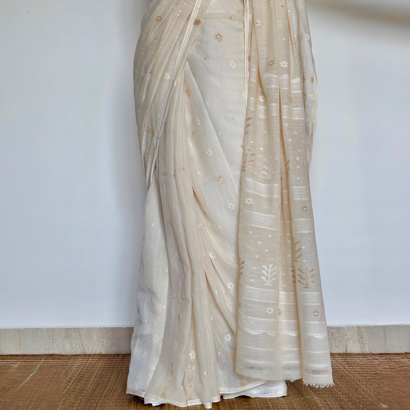 Nargis Handwoven Jamdani Cotton Sari