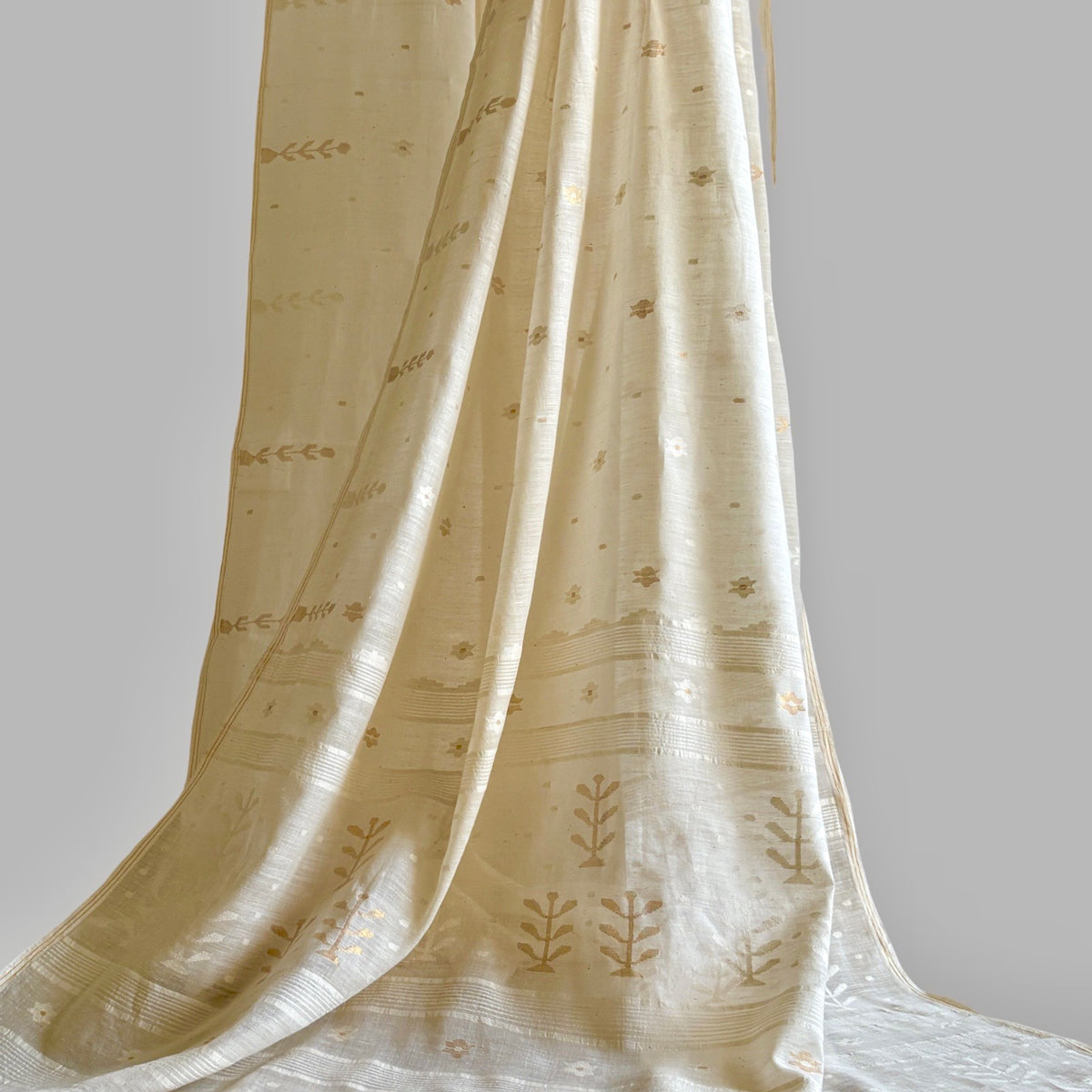 Nargis Handwoven Jamdani Cotton Sari