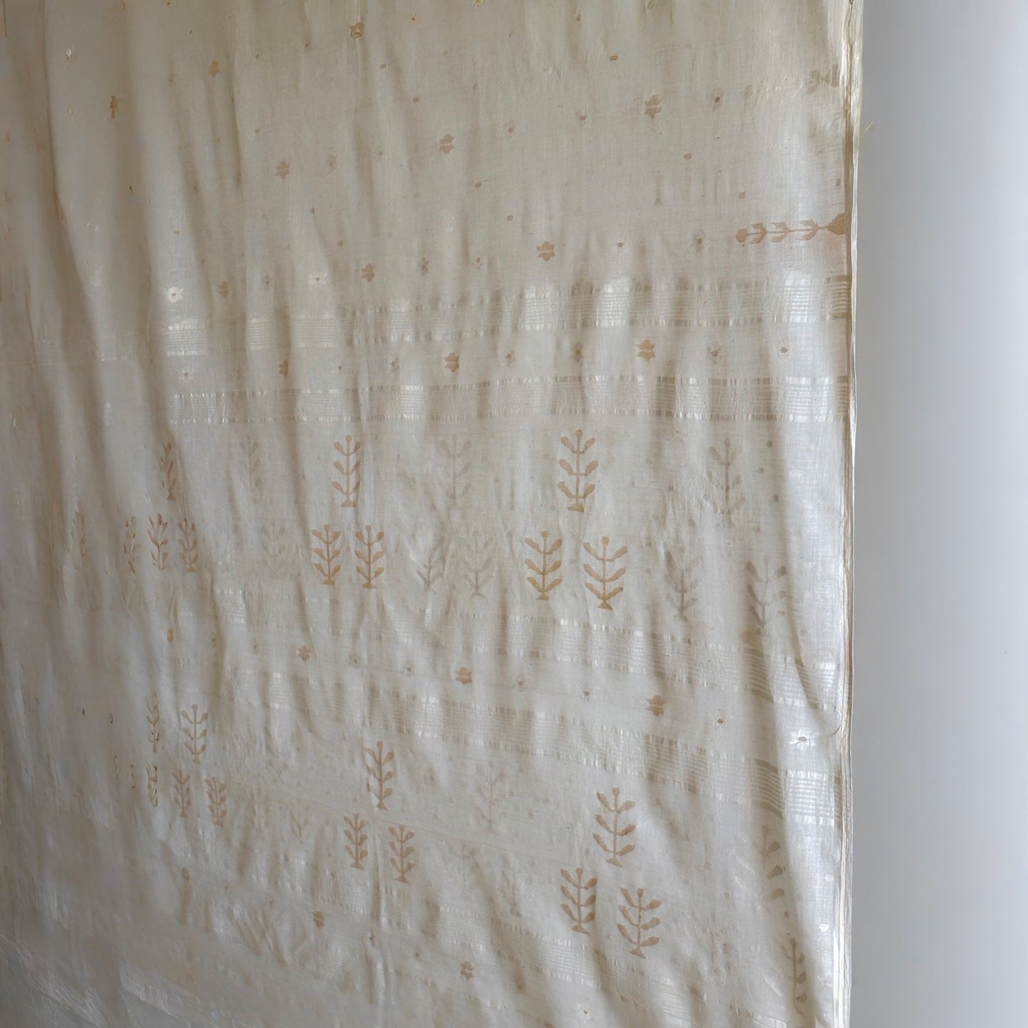 Nargis Handwoven Jamdani Cotton Sari