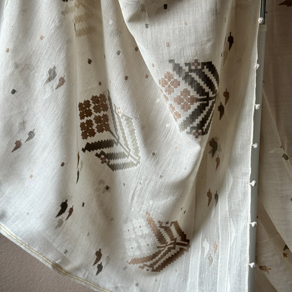 NASRIN Jamdani Handwoven Cotton Sari